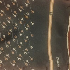 Silk Gucci original scarf